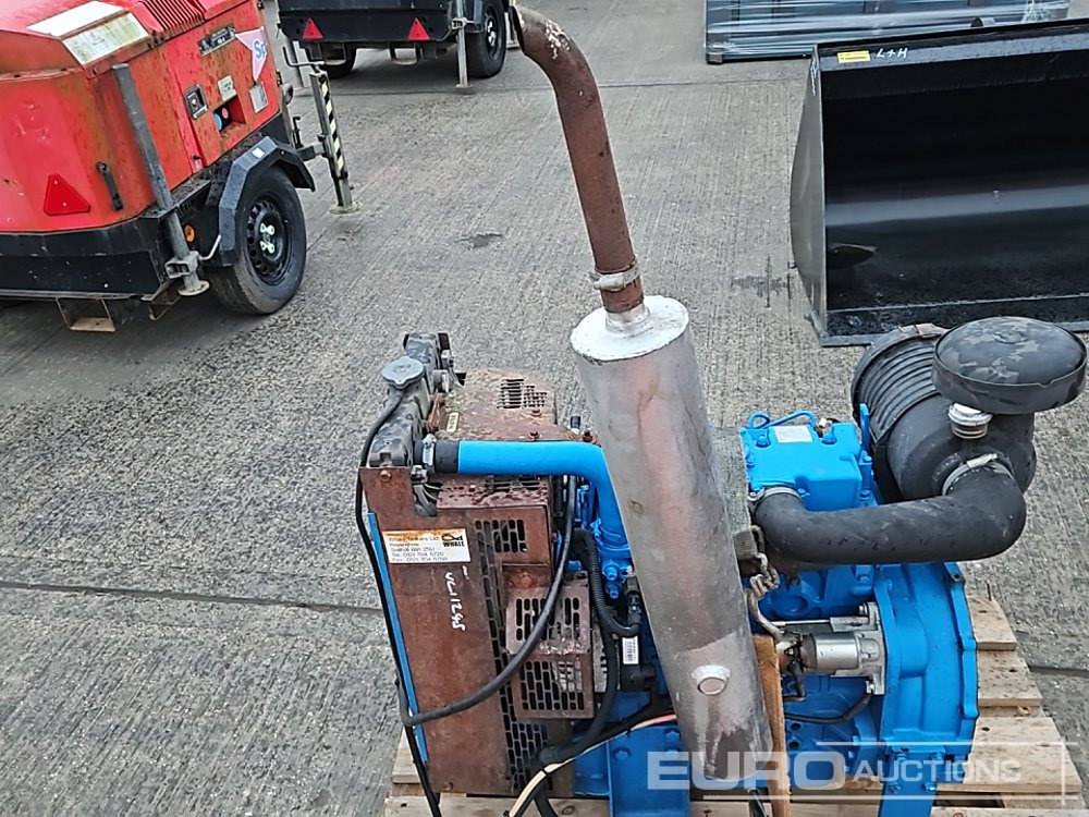 Moteur Perkins 4 Cylinder Engine: photos 17 Moteur Perkins 4 Cylinder Engine: photos 17