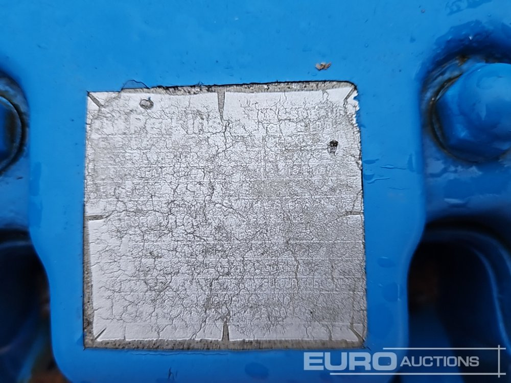 Moteur Perkins 4 Cylinder Engine: photos 18 Moteur Perkins 4 Cylinder Engine: photos 18