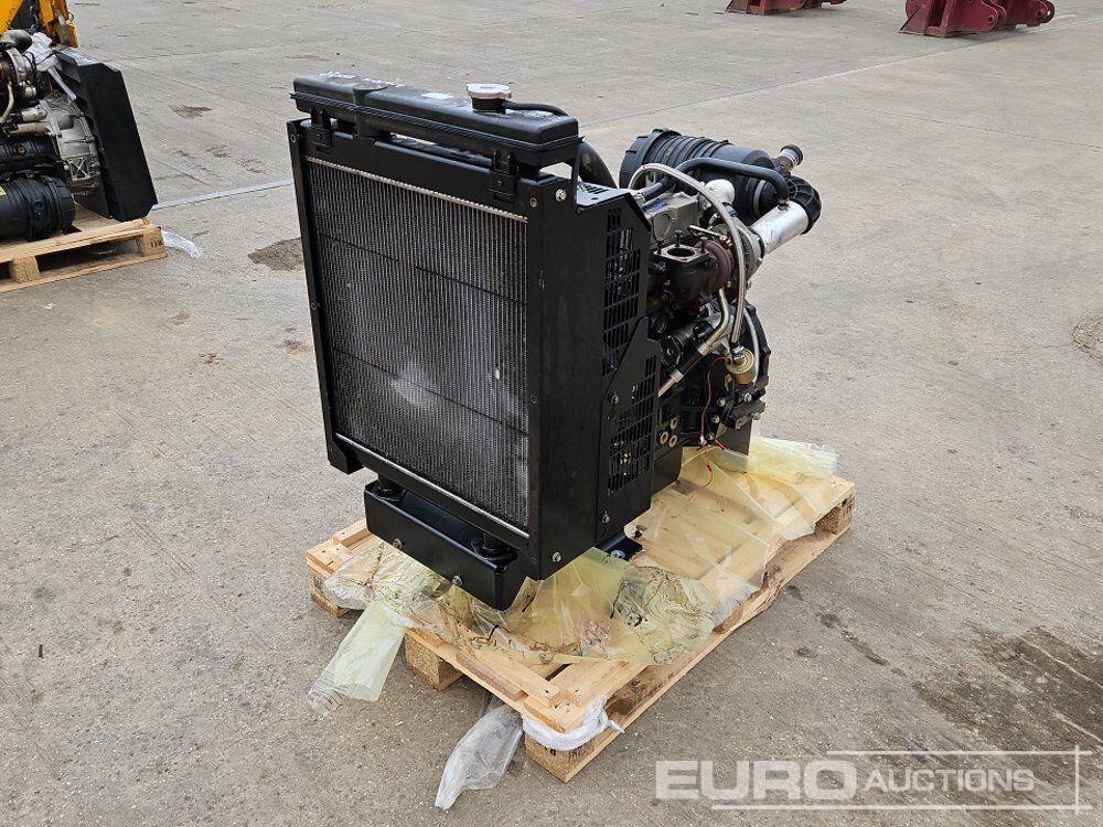 Perkins 4 Cylinder Engine - Moteur: photos 1 Perkins 4 Cylinder Engine - Moteur: photos 1