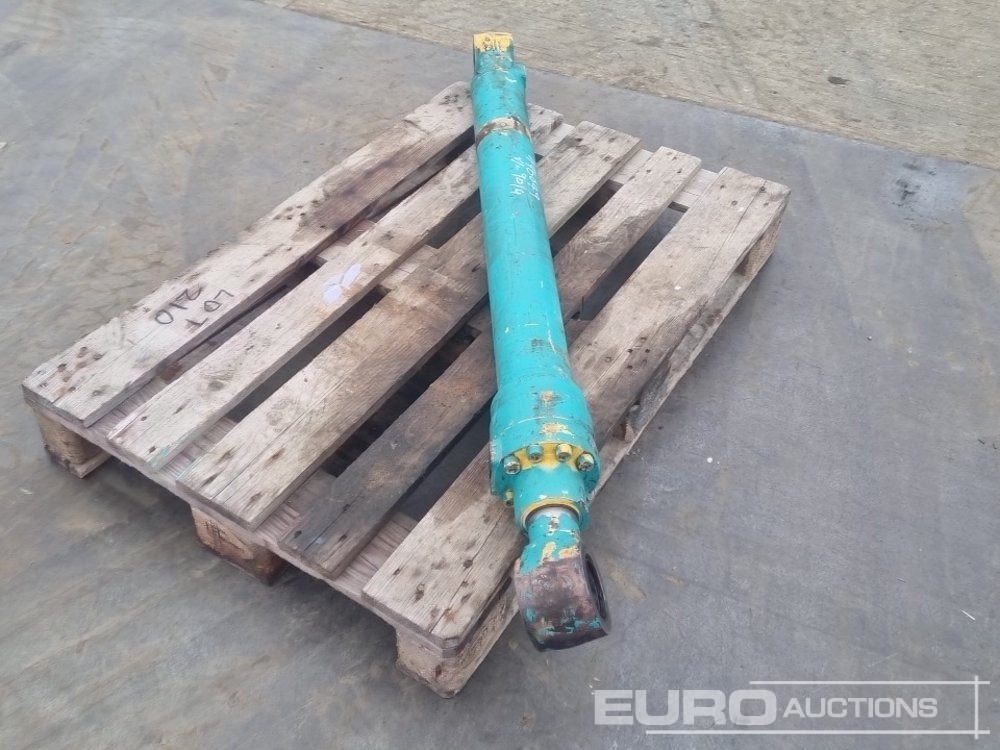 Bucket Ram to suit Kobelco SK140 - Pièces de rechange: photos 2 Bucket Ram to suit Kobelco SK140 - Pièces de rechange: photos 2