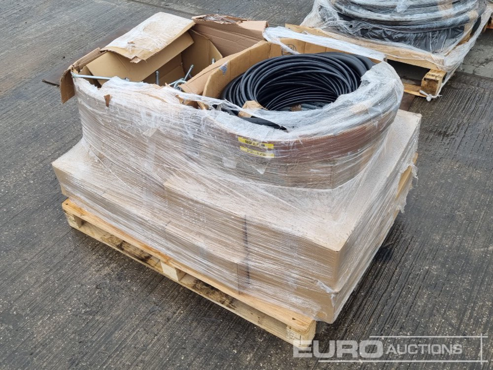Pallet of Hydraulic Adaptors, Hose & Inserts - Pièces de rechange: photos 5 Pallet of Hydraulic Adaptors, Hose & Inserts - Pièces de rechange: photos 5