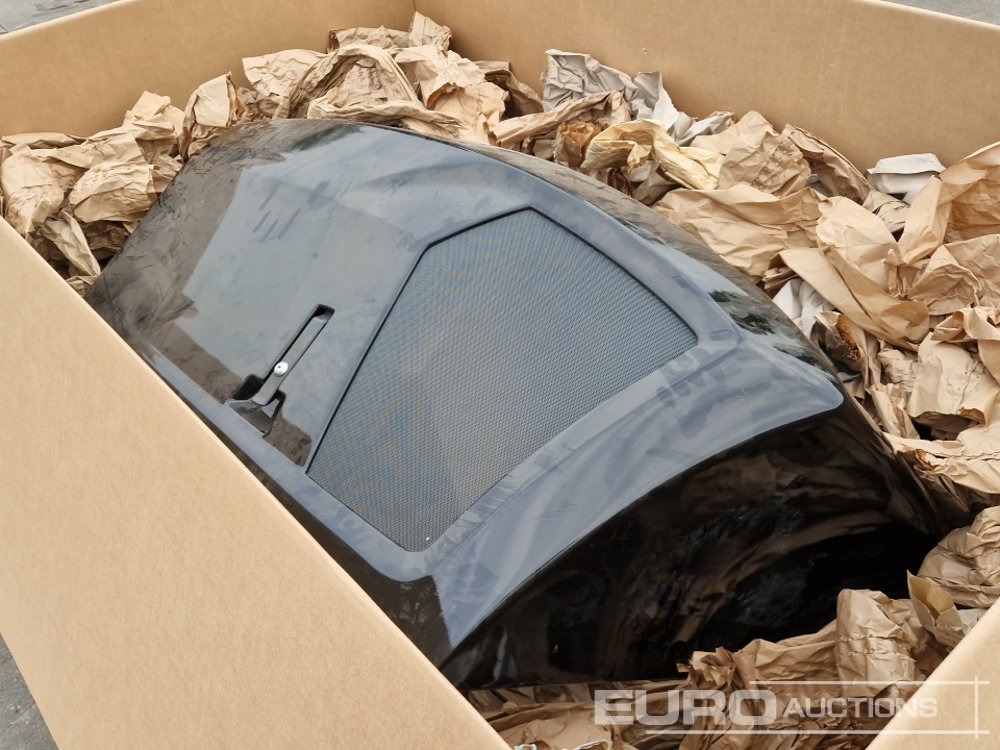 Wacker Neuson Engine Cover - Pièces de rechange: photos 1 Wacker Neuson Engine Cover - Pièces de rechange: photos 1