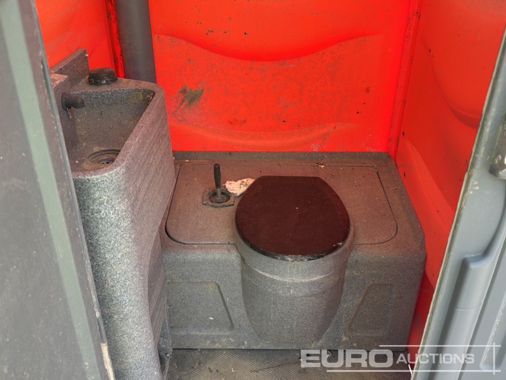 Portable Toliet (Cannot Be Reconsigned) - Conteneur maritime: photos 5 Portable Toliet (Cannot Be Reconsigned) - Conteneur maritime: photos 5