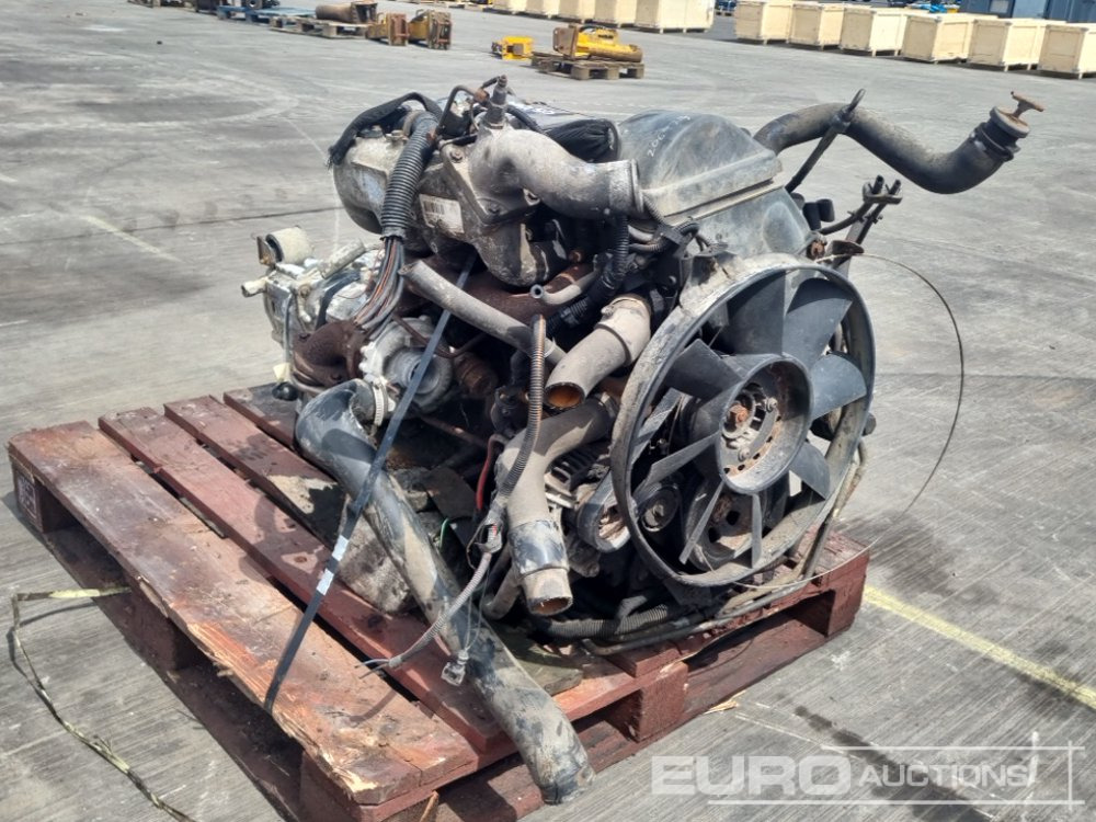 Renault 4 Cylinder Engine, Gearbox - Moteur: photos 3 Renault 4 Cylinder Engine, Gearbox - Moteur: photos 3