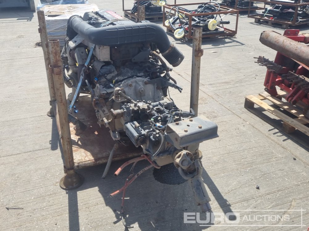 Renault 6 Cylinder Engine, Gearbox - Moteur: photos 3 Renault 6 Cylinder Engine, Gearbox - Moteur: photos 3