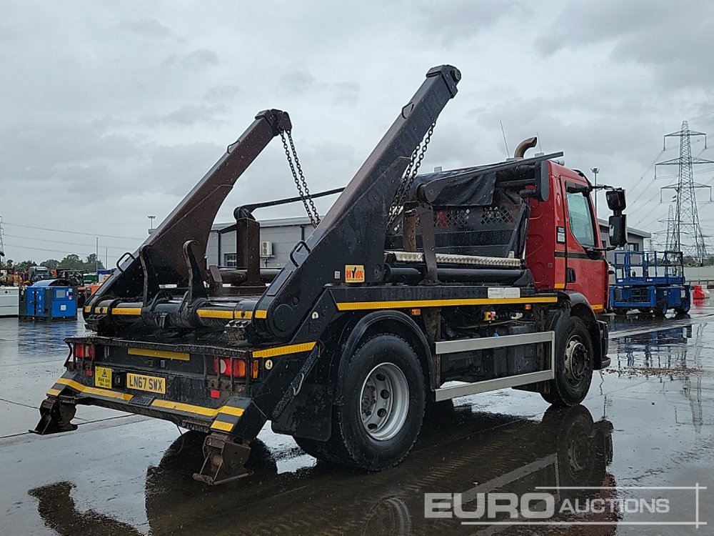 Renault D18 - Camion multibenne: photos 5 Renault D18 - Camion multibenne: photos 5