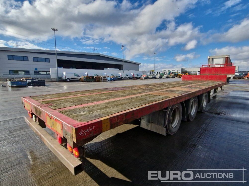 SDC Tri Axle Step Frame Low Loader Trailer - Remorque porte-engin surbaissée: photos 5 SDC Tri Axle Step Frame Low Loader Trailer - Remorque porte-engin surbaissée: photos 5