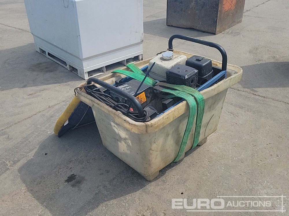 SDM0 VX200/4H Petrol Welder, Honda Engine - Groupe électrogène: photos 1 SDM0 VX200/4H Petrol Welder, Honda Engine - Groupe électrogène: photos 1