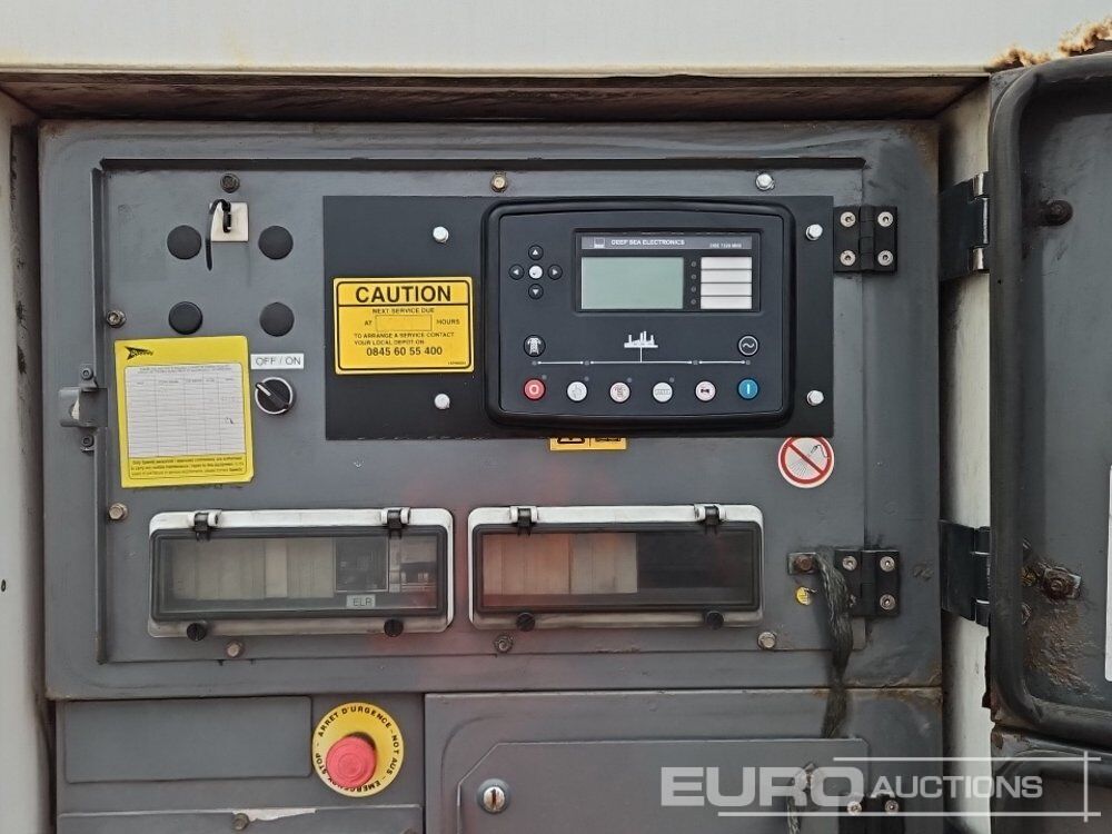 Groupe électrogène SDMO R110: photos 32