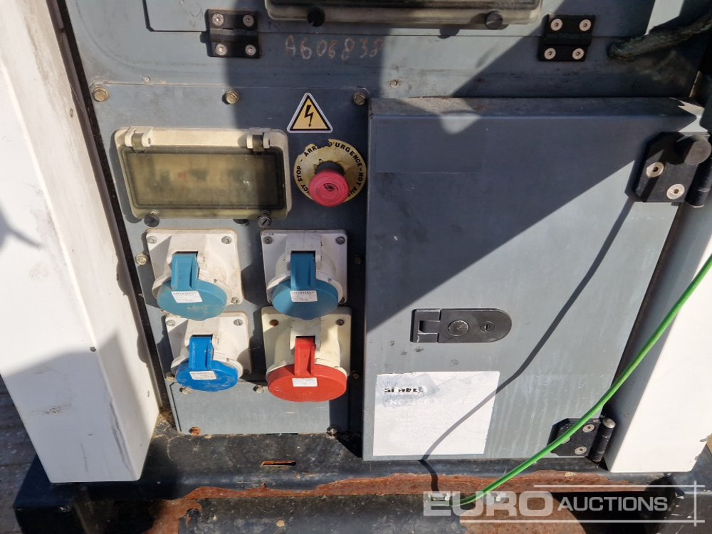 Groupe électrogène SDMO R33: photos 20