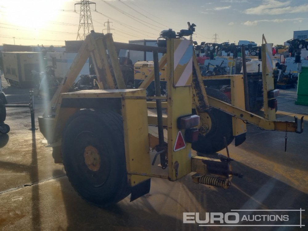 Seb International CD130 - Remorque porte engin: photos 2 Seb International CD130 - Remorque porte engin: photos 2