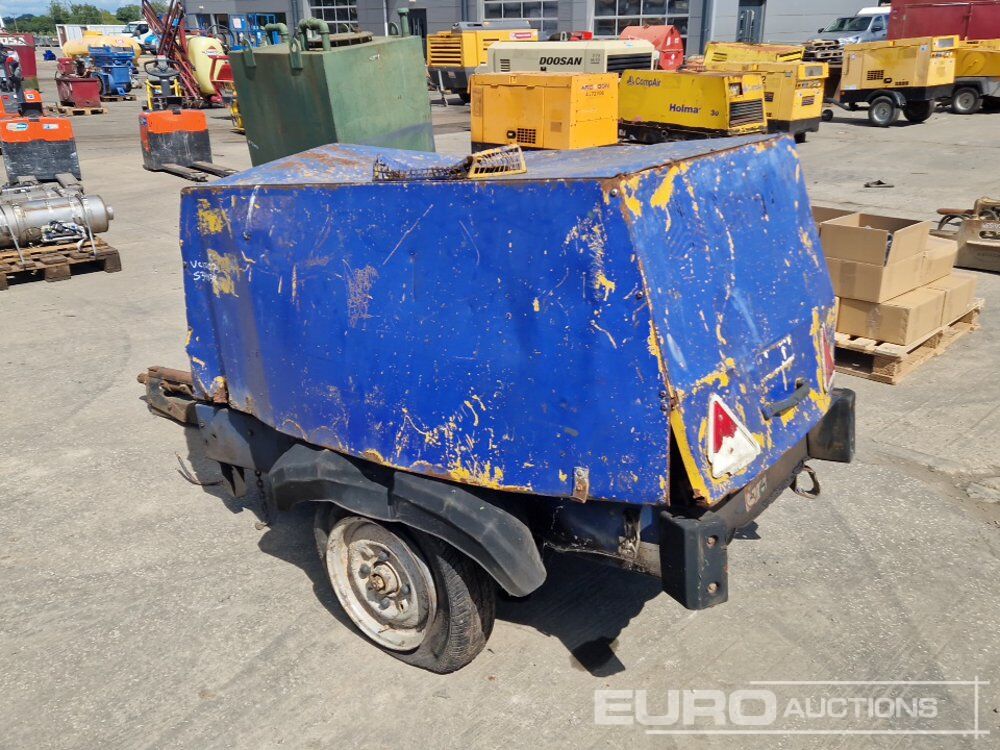 Single Axle Compressor (Damaged, Parts Missing) - Compresseur d'air: photos 3 Single Axle Compressor (Damaged, Parts Missing) - Compresseur d'air: photos 3