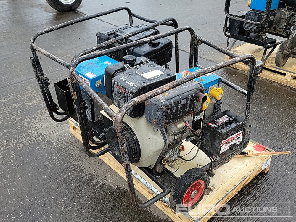 Stephill 6kVA Generator, Yanmar Engine (2 of) - Moteur: photos 1 Stephill 6kVA Generator, Yanmar Engine (2 of) - Moteur: photos 1