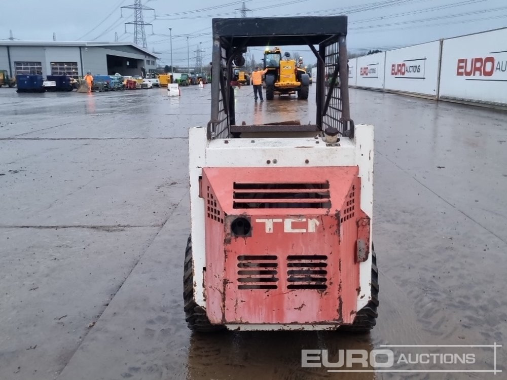 TCM 343 - Mini chargeuse: photos 4 TCM 343 - Mini chargeuse: photos 4