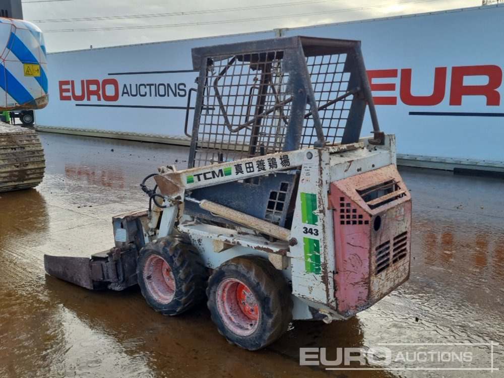 TCM 343 - Mini chargeuse: photos 3 TCM 343 - Mini chargeuse: photos 3