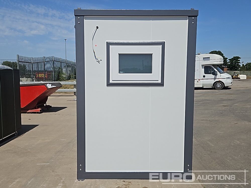 Toilet & Shower Unit ( Cannot Be Reconsigned) - Conteneur maritime: photos 2 Toilet & Shower Unit ( Cannot Be Reconsigned) - Conteneur maritime: photos 2