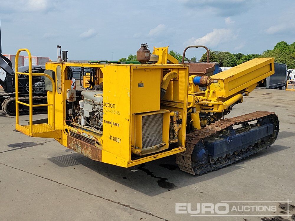 Tracked Drilling Rig (Parts Missing) - Foreuse: photos 5 Tracked Drilling Rig (Parts Missing) - Foreuse: photos 5
