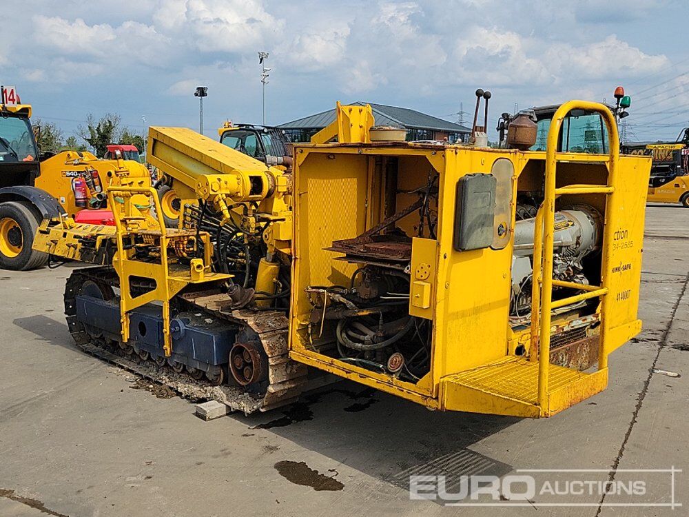 Tracked Drilling Rig (Parts Missing) - Foreuse: photos 3 Tracked Drilling Rig (Parts Missing) - Foreuse: photos 3