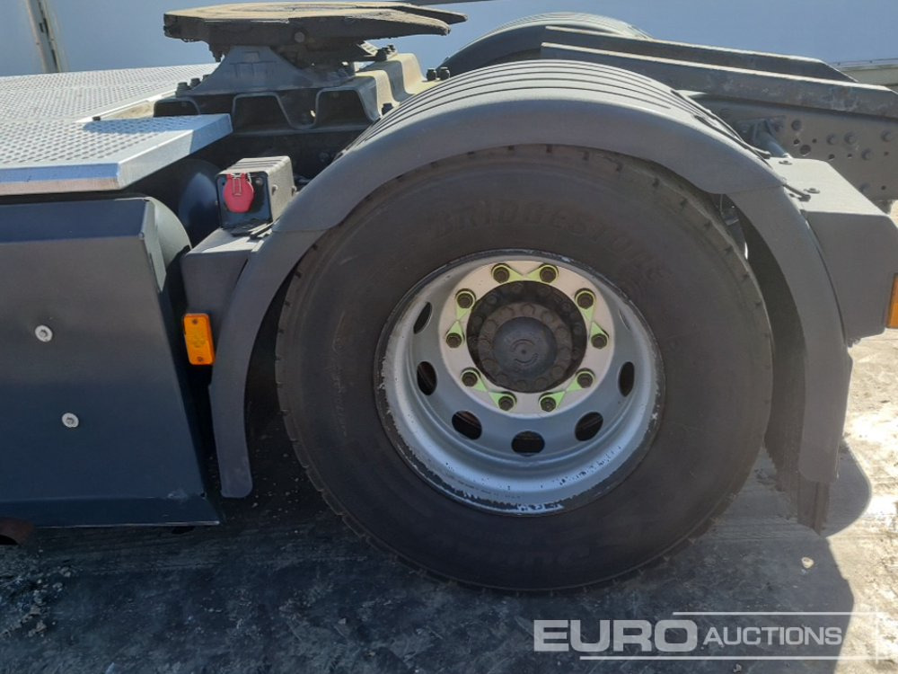 Tracteur routier 2020 Iveco Stralis 400: photos 10