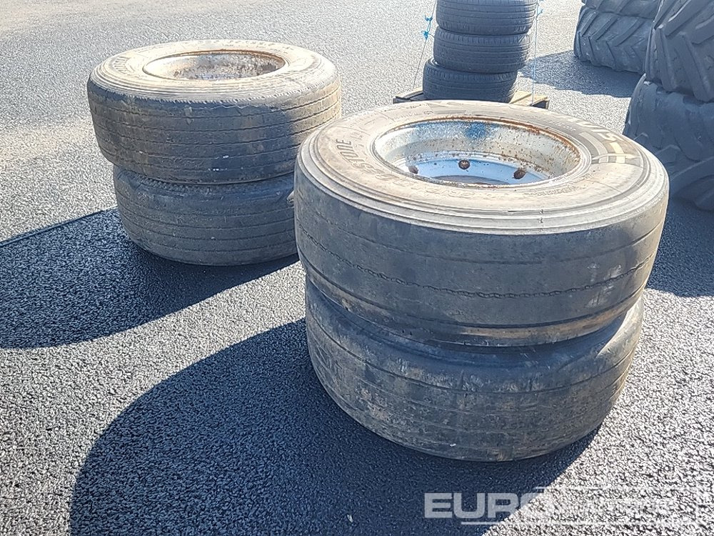 Tyre and Rim to suit Lorry - Pneu: photos 3 Tyre and Rim to suit Lorry - Pneu: photos 3
