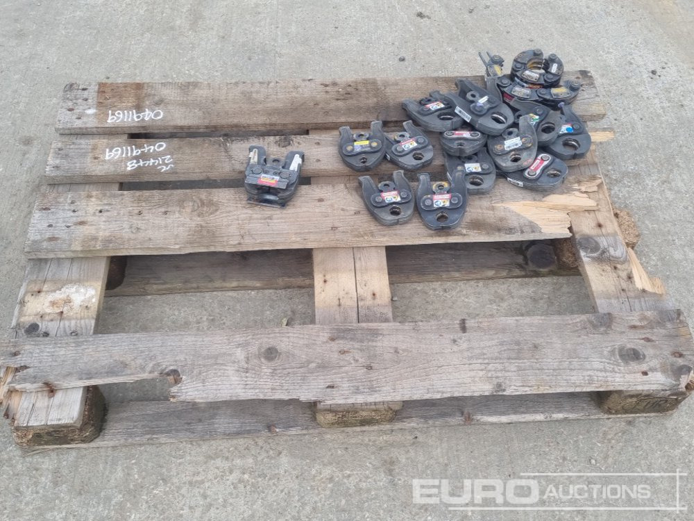 U-Profile Jaw Clamp (14 of), Pipe Crimping Jaw/Die (2 of) - Matériel de chantier: photos 3 U-Profile Jaw Clamp (14 of), Pipe Crimping Jaw/Die (2 of) - Matériel de chantier: photos 3