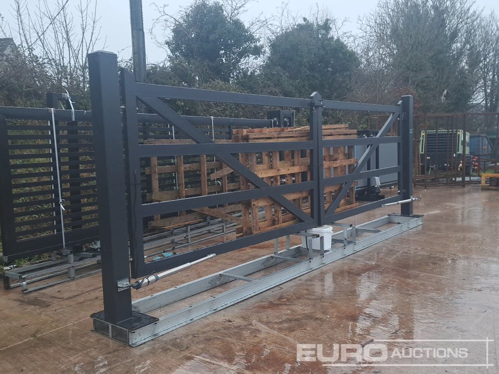 Unused 18' Electric Gate - Matériel de chantier: photos 4 Unused 18' Electric Gate - Matériel de chantier: photos 4