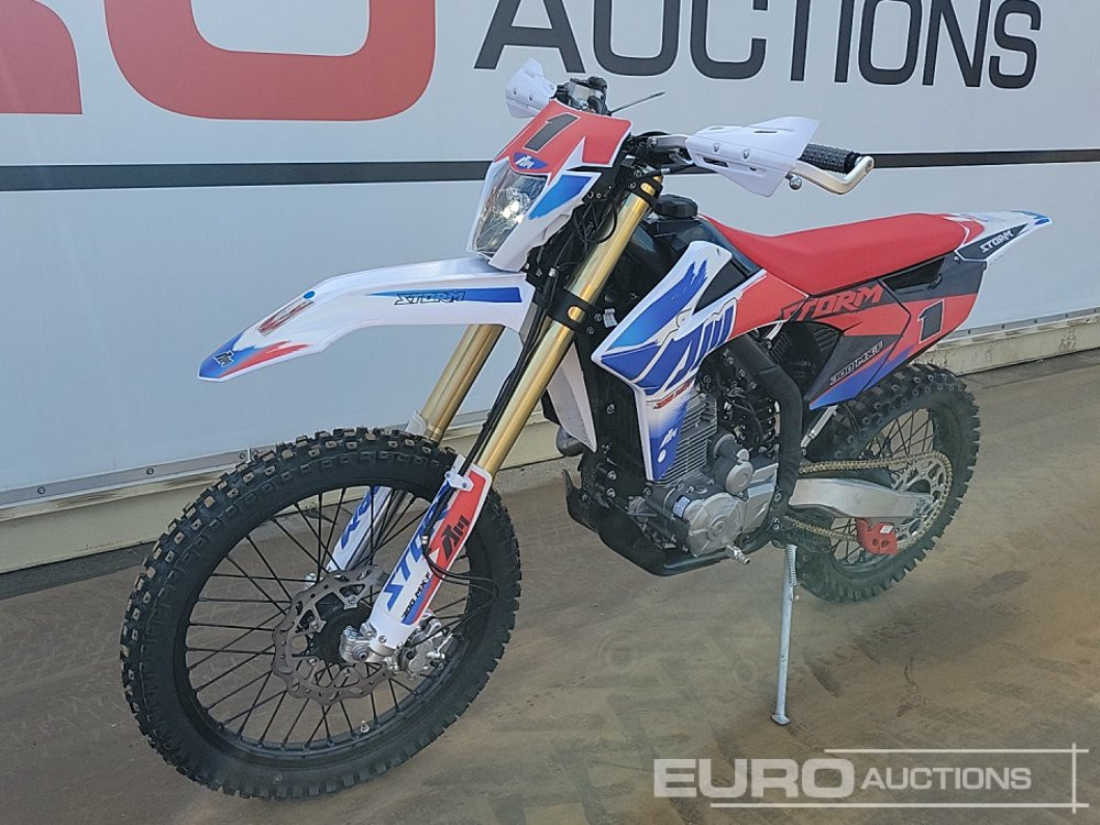 Unused 2025 Apollo Storm - Motocyclette: photos 1 Unused 2025 Apollo Storm - Motocyclette: photos 1