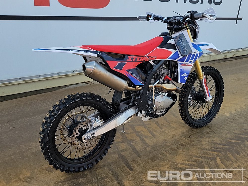 Unused 2025 Apollo Storm - Motocyclette: photos 5 Unused 2025 Apollo Storm - Motocyclette: photos 5