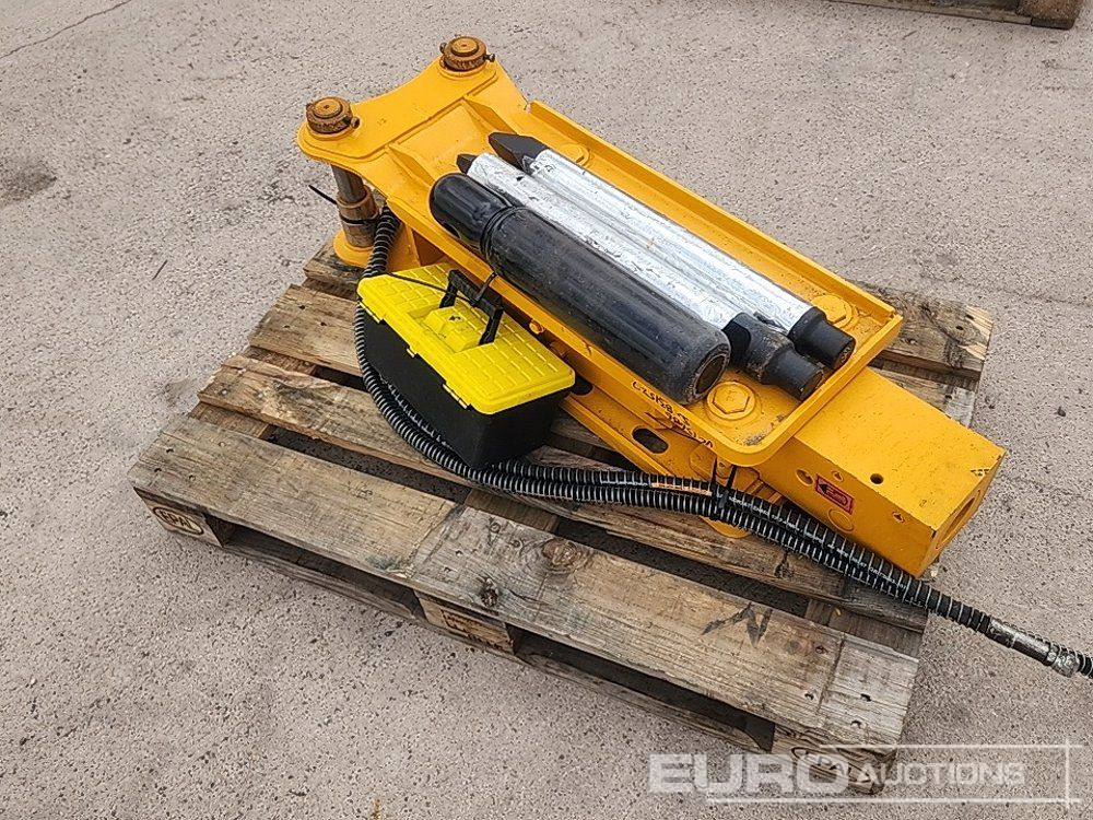 Unused 2025 BLK 680 - Marteau hydraulique: photos 2 Unused 2025 BLK 680 - Marteau hydraulique: photos 2