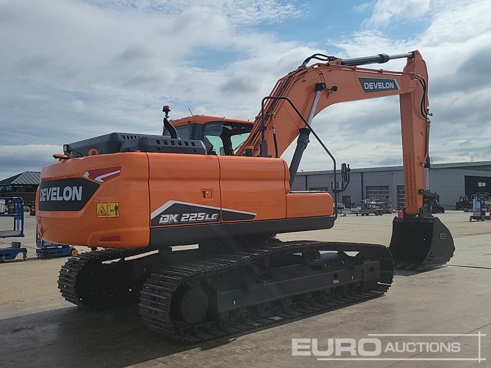 Unused 2025 Develon DX225LC-7M - Pelle sur chenille: photos 5 Unused 2025 Develon DX225LC-7M - Pelle sur chenille: photos 5