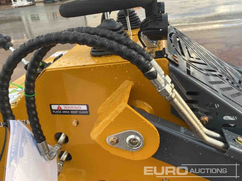 Mini chargeuse Unused 2025 Infront YF380: photos 25