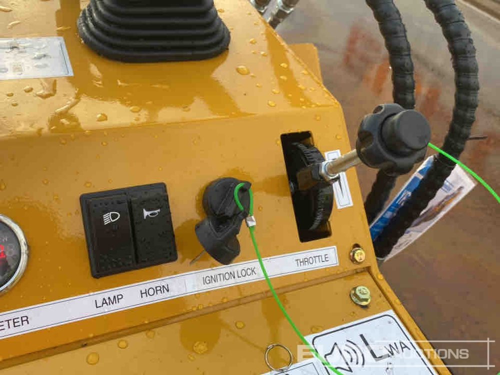 Mini chargeuse Unused 2025 Infront YF380: photos 36