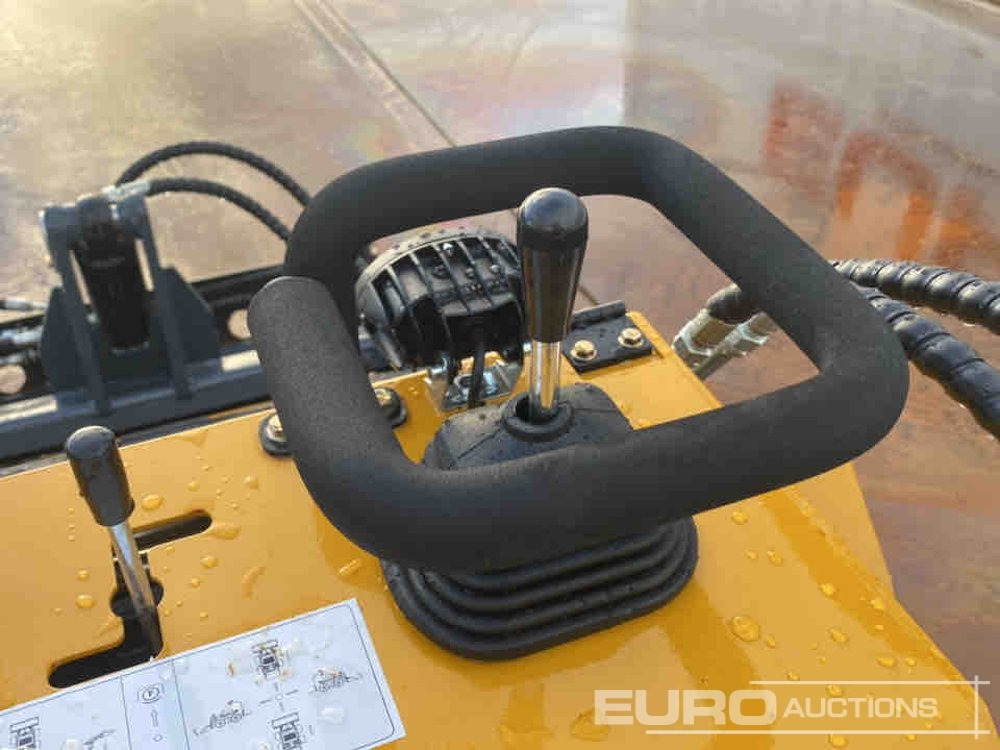 Mini chargeuse Unused 2025 Infront YF380: photos 34