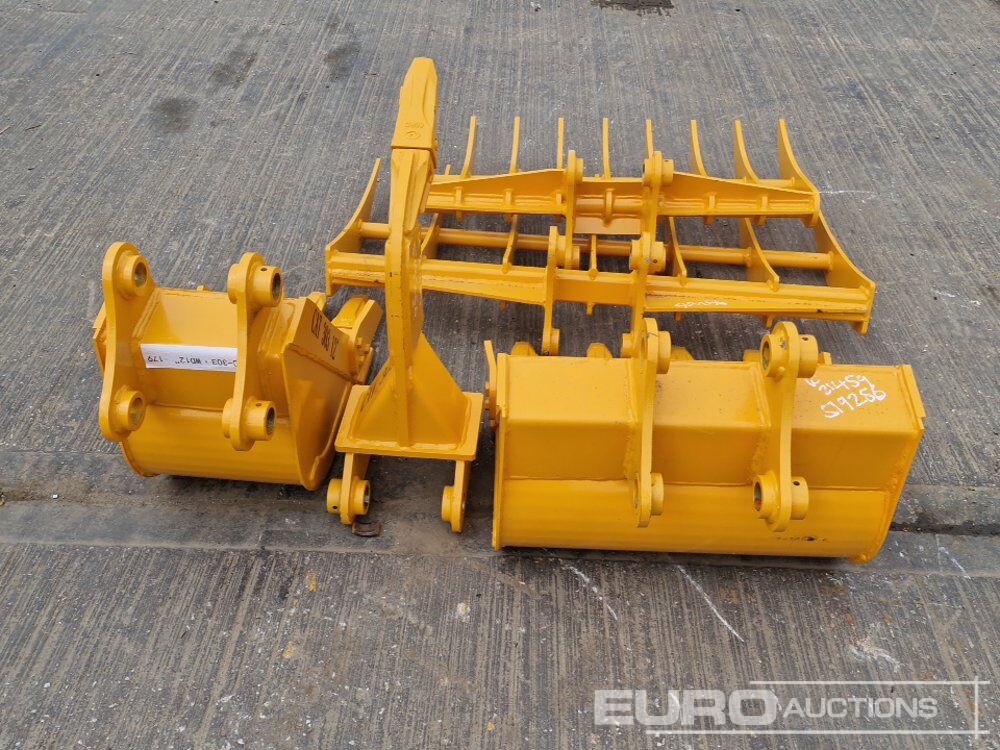 Unused 2026 GIYI 24" , 12" Digging Bucket, Ripper, 46", 38" Rake 40mm Pin to suit Mini Excavator - Godet: photos 4 Unused 2026 GIYI 24" , 12" Digging Bucket, Ripper, 46", 38" Rake 40mm Pin to suit Mini Excavator - Godet: photos 4