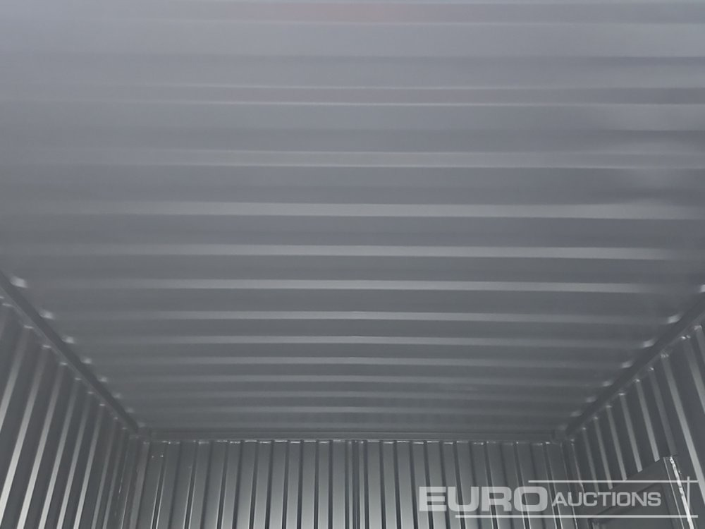 Conteneur maritime Unused 9' x 7' Container, 1 Side Door, 1 End Door, Window (Canot Be Reconigned): photos 14