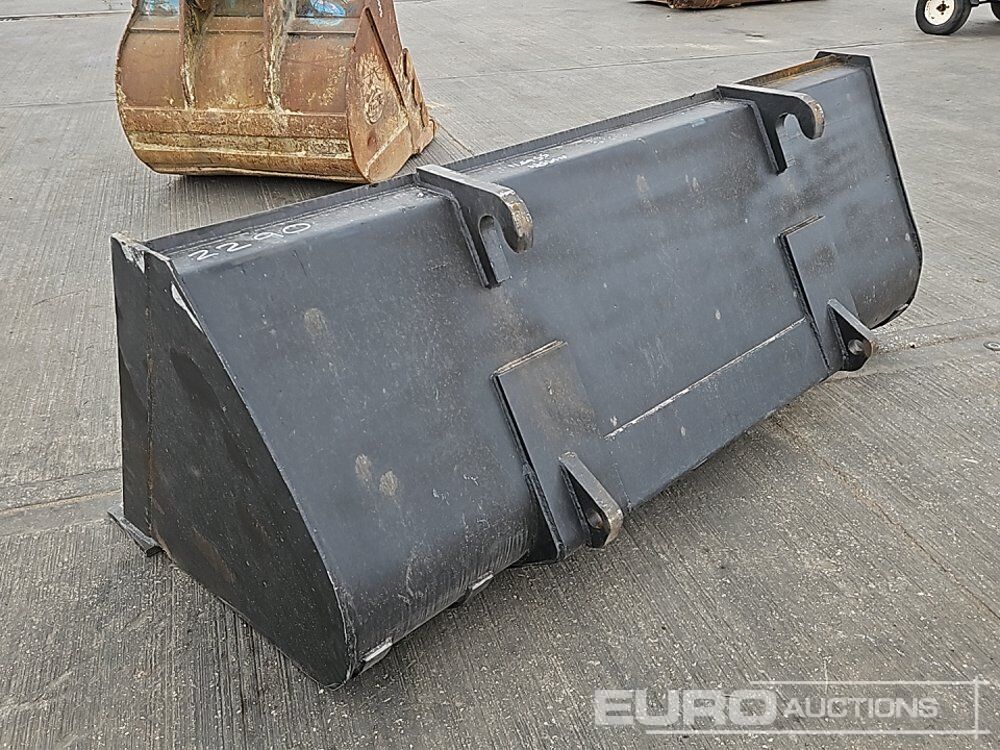 Unused 90" Loading Bucket to suit Telehandler - Godet: photos 3 Unused 90" Loading Bucket to suit Telehandler - Godet: photos 3