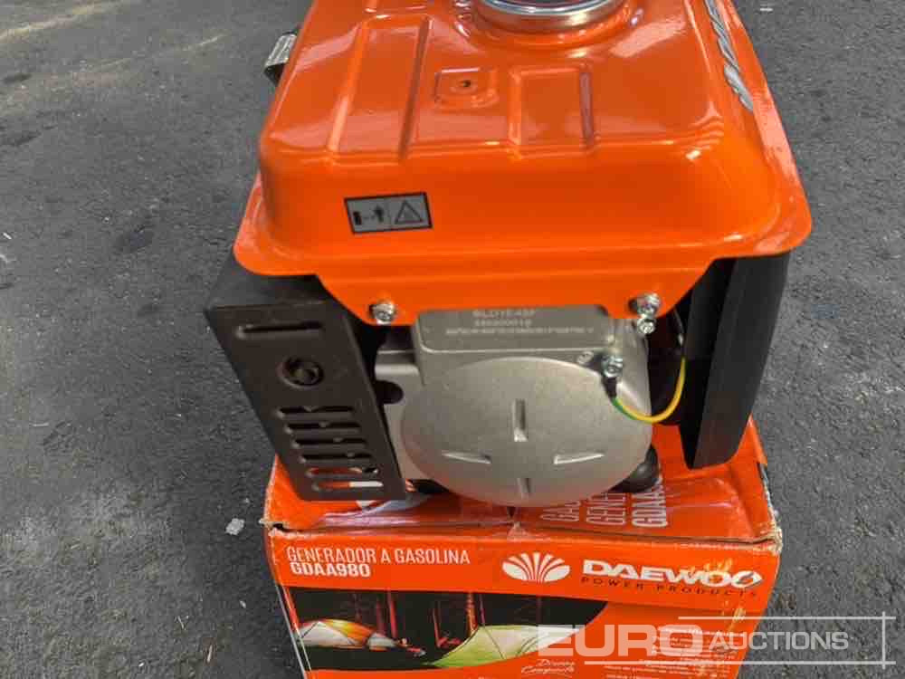 Unused Daewoo GDAA980 750W Petrol Generator - Groupe électrogène: photos 5 Unused Daewoo GDAA980 750W Petrol Generator - Groupe électrogène: photos 5