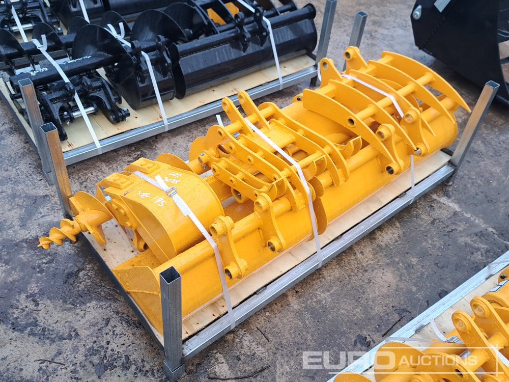 Unused Rake, Ripper, Grabber,12” Auger, 16” Auger, 8” Narrow Bucket, 24” Bucket, 32” Bucket - Godet: photos 3 Unused Rake, Ripper, Grabber,12” Auger, 16” Auger, 8” Narrow Bucket, 24” Bucket, 32” Bucket - Godet: photos 3