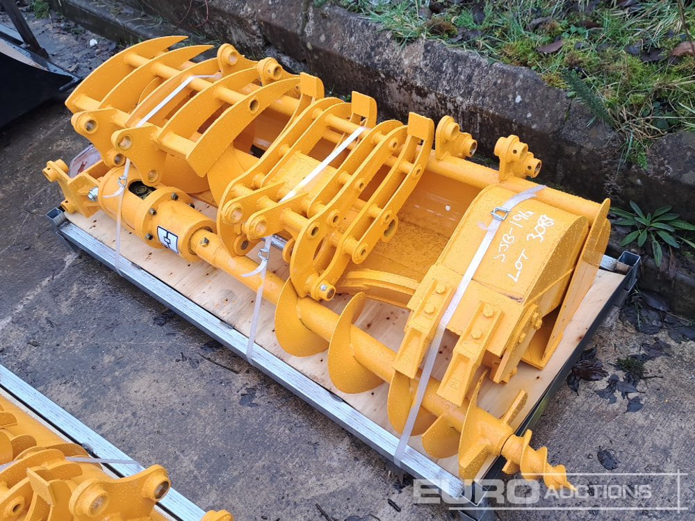 Unused Rake, Ripper, Grabber,12” Auger, 16” Auger, 8” Narrow Bucket, 24” Bucket, 32” Bucket - Godet: photos 1 Unused Rake, Ripper, Grabber,12” Auger, 16” Auger, 8” Narrow Bucket, 24” Bucket, 32” Bucket - Godet: photos 1