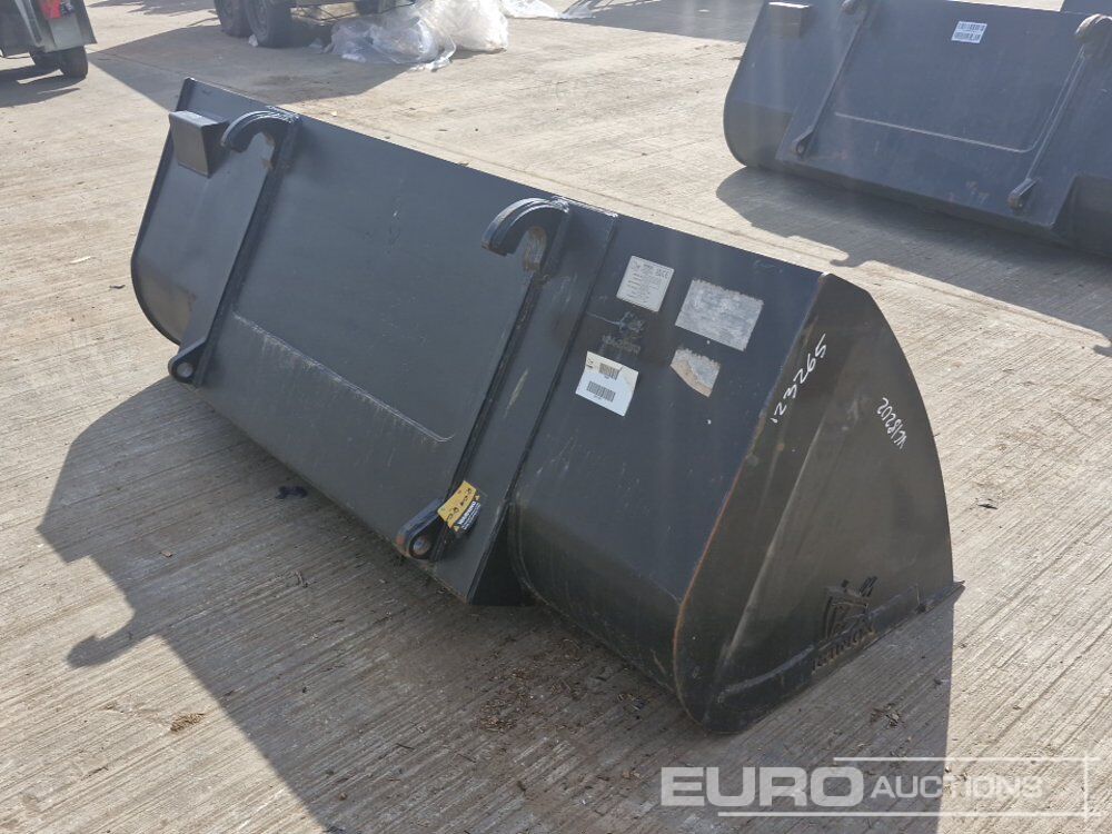 Unused Rhinox 90" Loading Bucket to suit Telehandler - Godet: photos 5 Unused Rhinox 90" Loading Bucket to suit Telehandler - Godet: photos 5