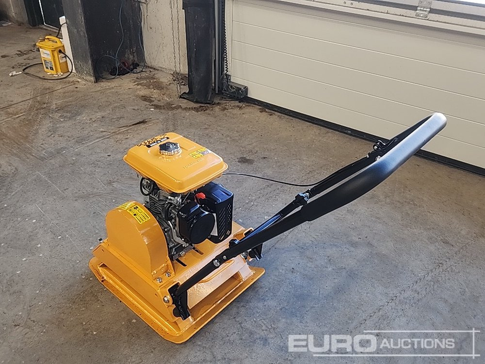 Unused SPC105 Petrol Compaction Plate - Travaux routiers: photos 3 Unused SPC105 Petrol Compaction Plate - Travaux routiers: photos 3