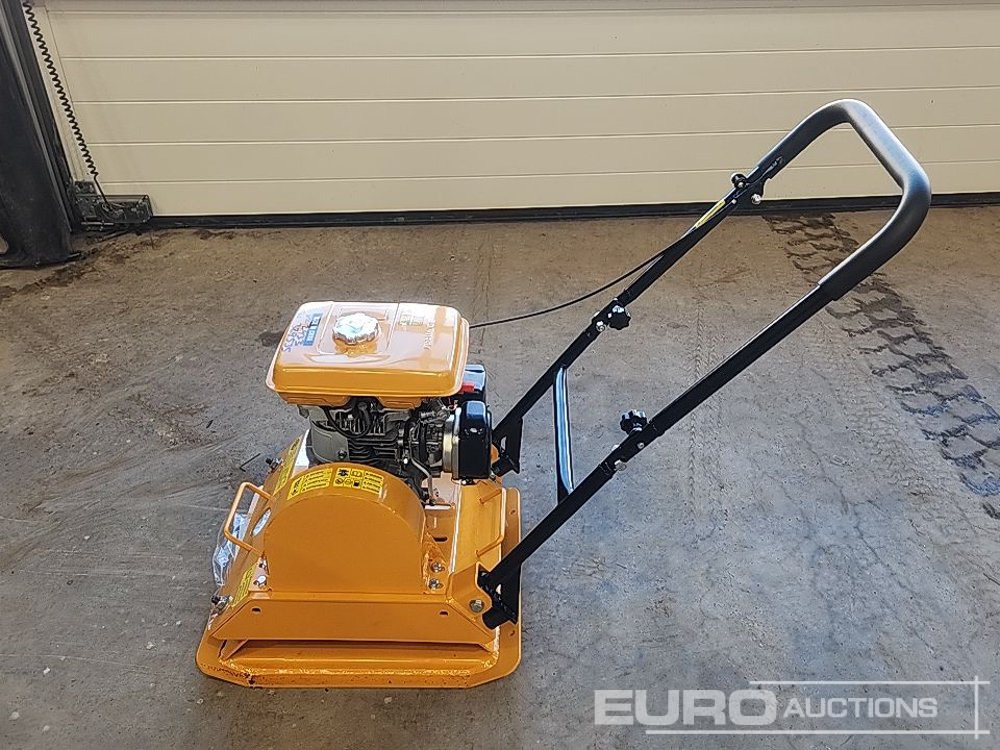 Unused SPC120 Petrol Compaction Plate - Travaux routiers: photos 2 Unused SPC120 Petrol Compaction Plate - Travaux routiers: photos 2