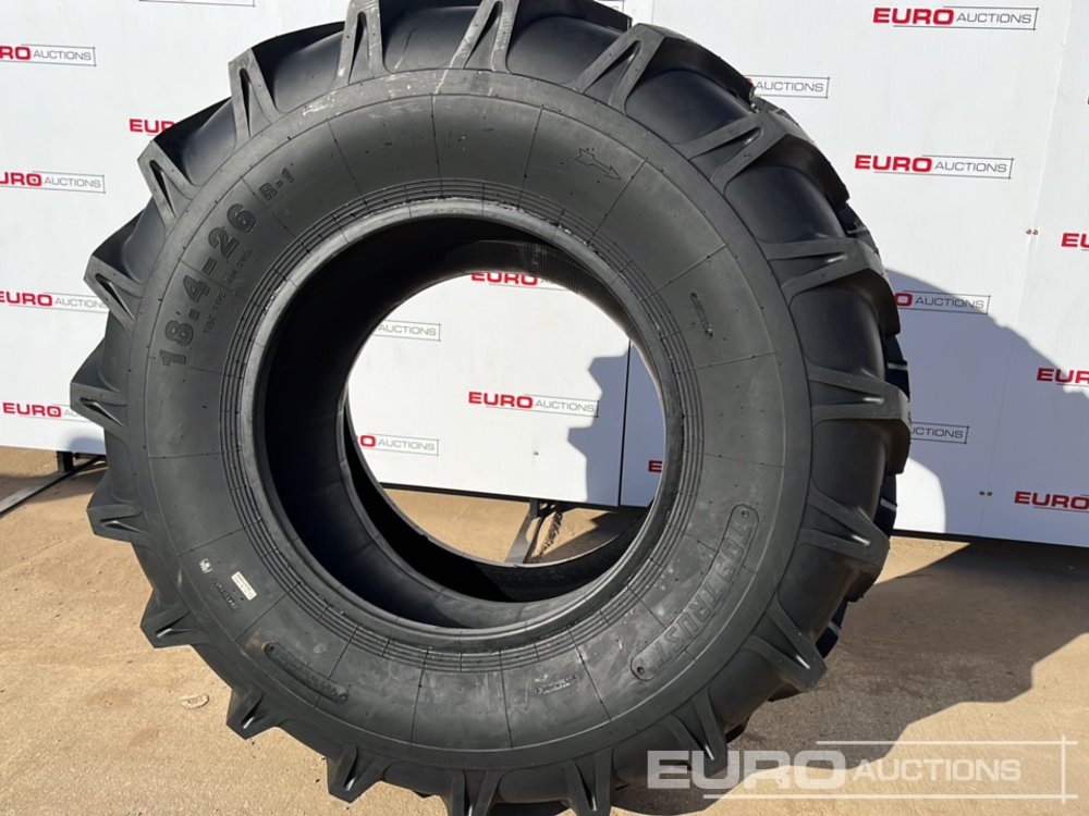 Unused Top Trust 18.4-26-10PR R1 Backhoe Loader Tyre (2 of) - Pneu: photos 3 Unused Top Trust 18.4-26-10PR R1 Backhoe Loader Tyre (2 of) - Pneu: photos 3