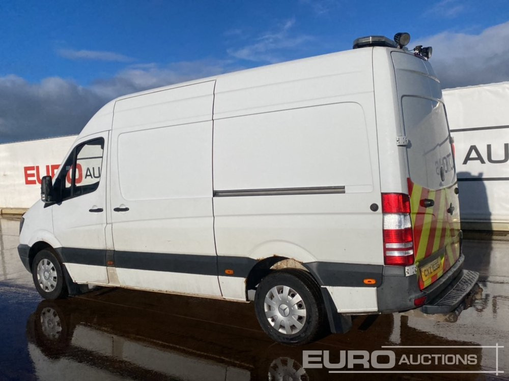 2011 Mercedes Sprinter - Véhicule utilitaire: photos 3 2011 Mercedes Sprinter - Véhicule utilitaire: photos 3