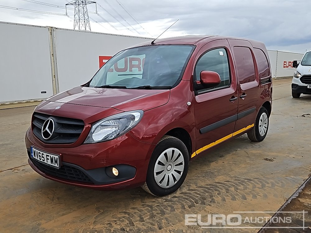 2015 Mercedes Citan - Véhicule utilitaire: photos 1 2015 Mercedes Citan - Véhicule utilitaire: photos 1
