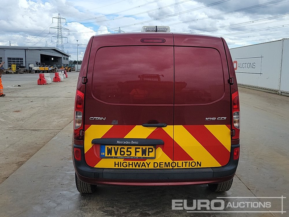 2015 Mercedes Citan - Véhicule utilitaire: photos 4 2015 Mercedes Citan - Véhicule utilitaire: photos 4