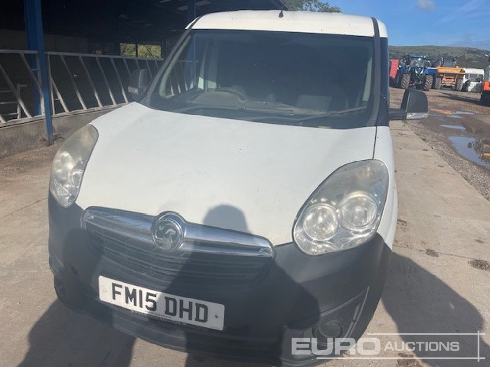 2015 Vauxhall Combo CDTI - Véhicule utilitaire: photos 1 2015 Vauxhall Combo CDTI - Véhicule utilitaire: photos 1