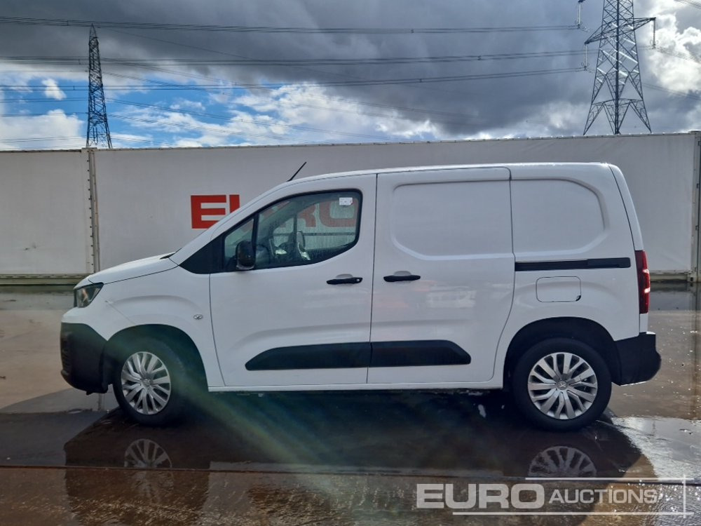 2022 Peugeot Partner - Véhicule utilitaire: photos 2 2022 Peugeot Partner - Véhicule utilitaire: photos 2