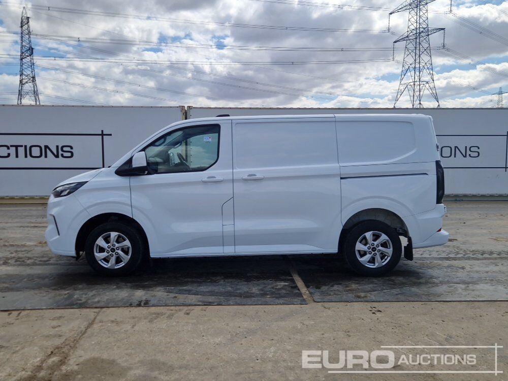 Ford Transit Custom 280 - Véhicule utilitaire: photos 2 Ford Transit Custom 280 - Véhicule utilitaire: photos 2