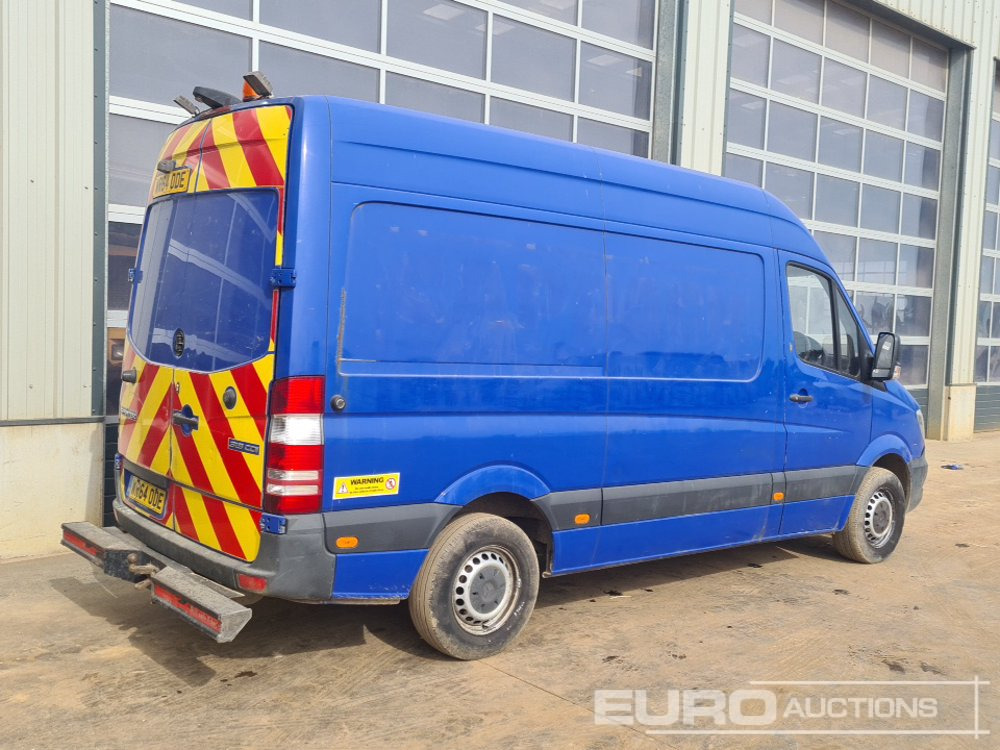 Mercedes Sprinter 313 CDI - Véhicule utilitaire: photos 5 Mercedes Sprinter 313 CDI - Véhicule utilitaire: photos 5